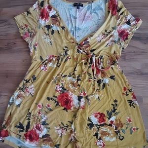 Maternity Flowy Blouse